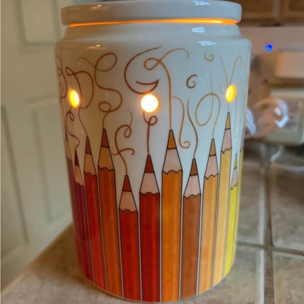 Scentsy Colorography Premium Warmer